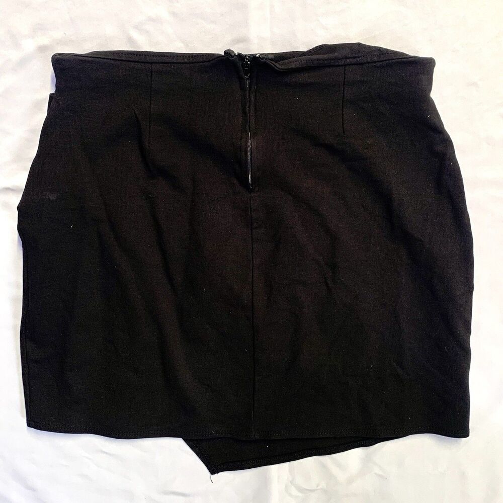 Windsor Woman's Skirt Ruched Ruffle Scrunch Sequin Black Chic Boho